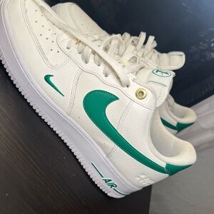 Air Force 1 '07 LV8 '40th Anniversary - Sail Malachite'